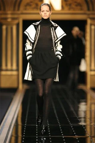 Look 26